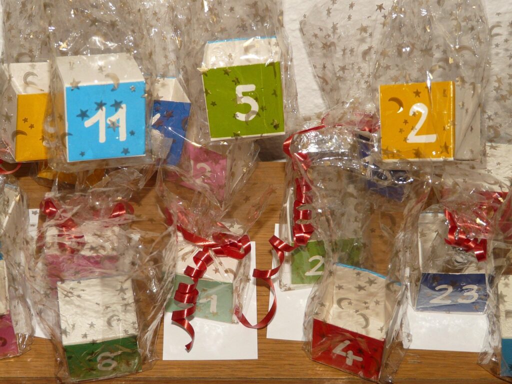 Weihnachten Geschenke DIY Adventskalender basteln für Erwachsene – kreative Ideen & Inspiration